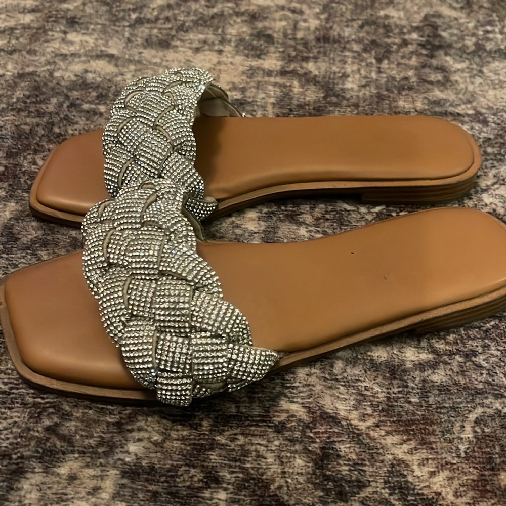 Sandals - Picture 2 of 4